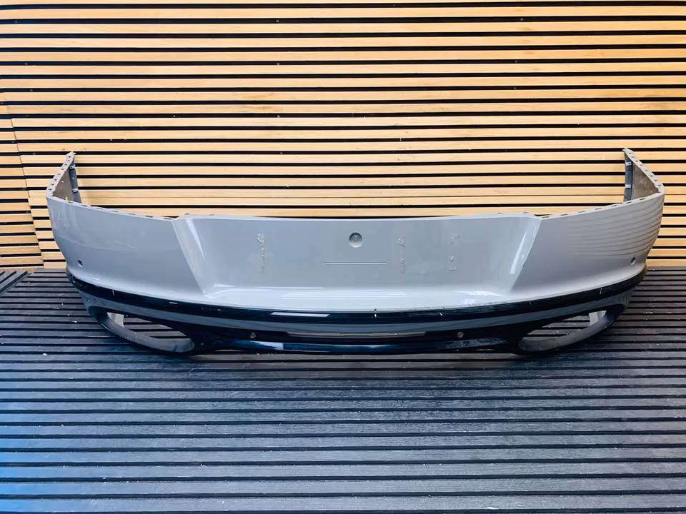 Ferrari 812 Competizione bumper tailgate spoiler - Image 10