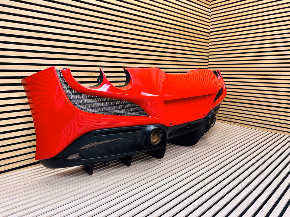 Ferrari F8 Tributo rear bumper diffuser exhaust pipes