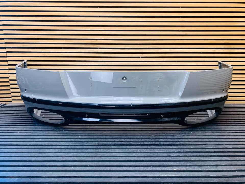 Ferrari 812 Competizione bumper tailgate spoiler
