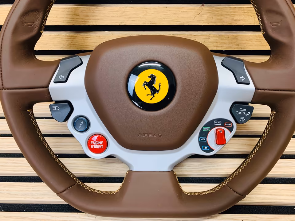 Ferrari FF steering wheel, leather, brown - Image 5