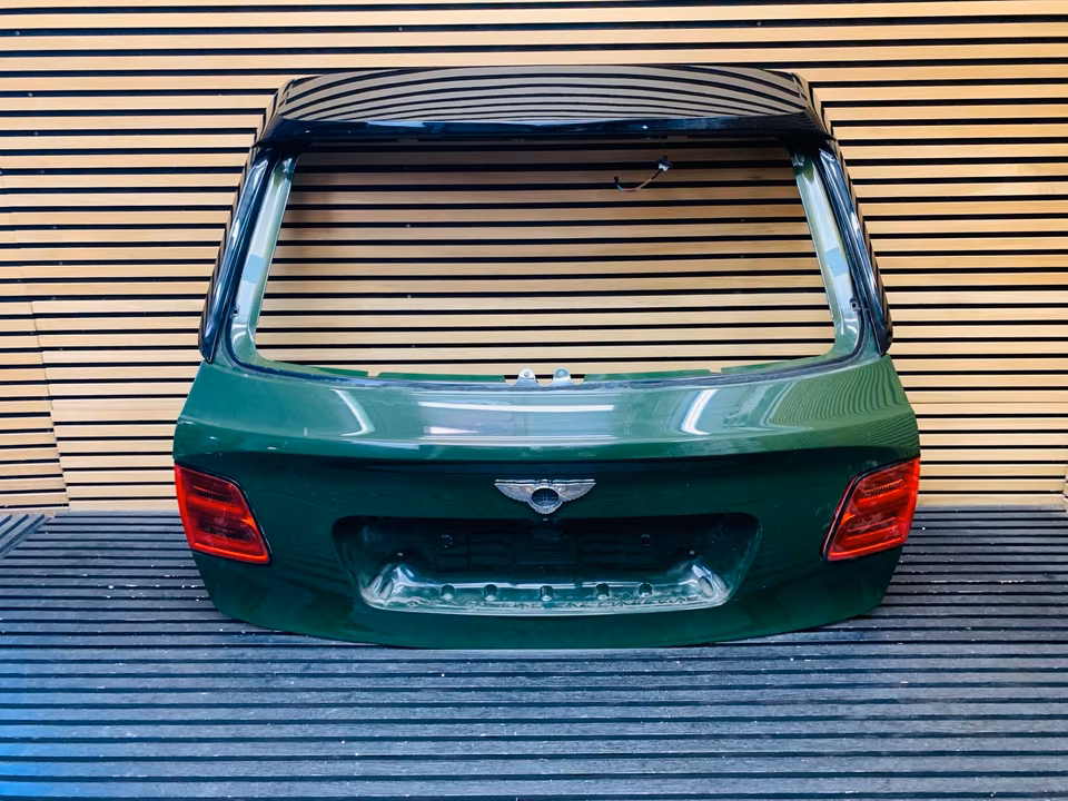 Bentley Bentayga tailgate 36A827159C - Image 7