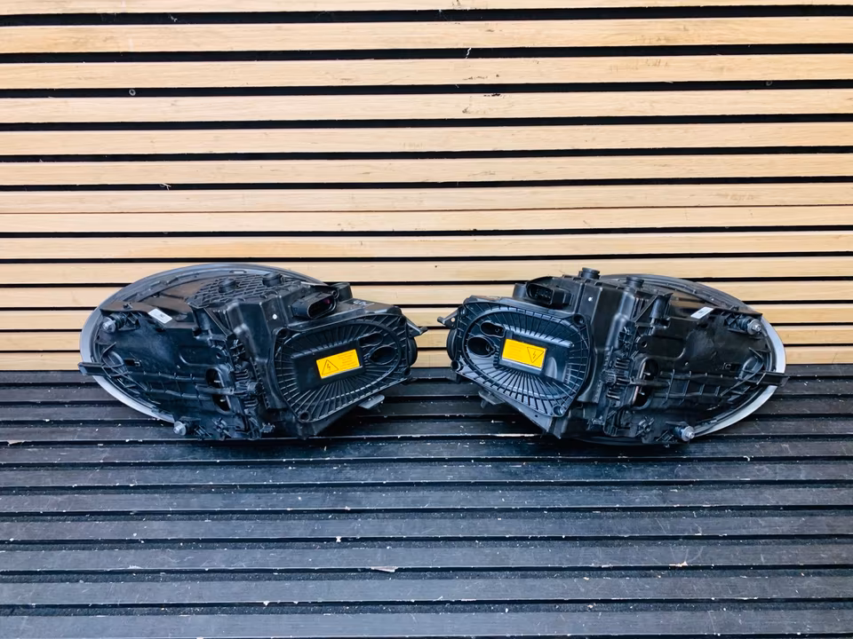 Porsche 991 Headlight Left Right 99163113603 99163113503 - Image 2