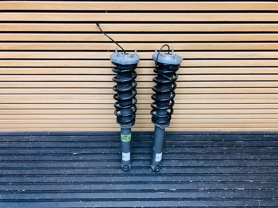 Aston Martin DB12 Rear Shock Absorber RY5318W002GA - Image 5