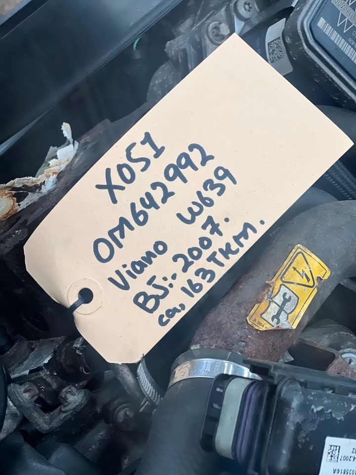 Original Mercedes Sprinter engine V6 OM 642992 3.0L X051 - Image 3