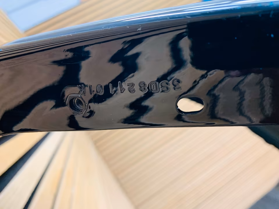Bentley GT GTC Fender Left Right 3SD821101K 3SD821102K - Image 2