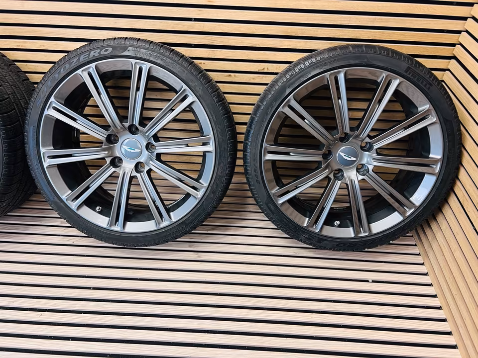 Aston Martin Vanquish alloy wheel set, 20 inch - Image 2