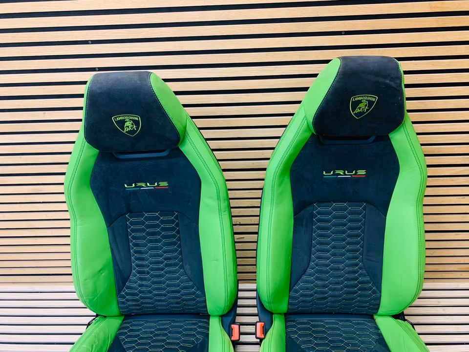 Lamborghini Urus Front Seats - Image 10