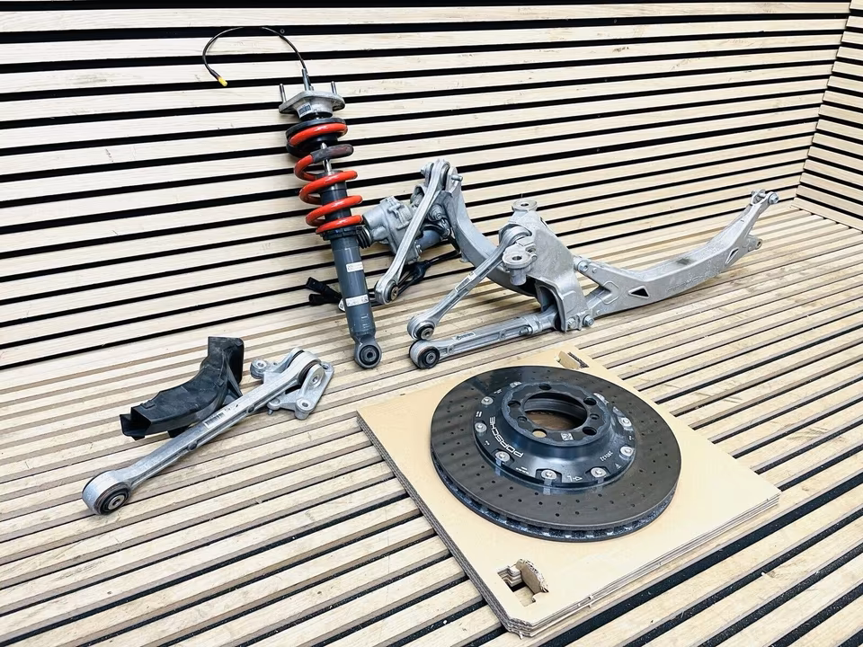 Porsche GT3 RS ceramic brake disc, shock absorber, control arm - Image 2
