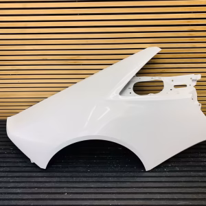 Lamborghini Huracán Coupe Sidewall Right Bianco Icarus