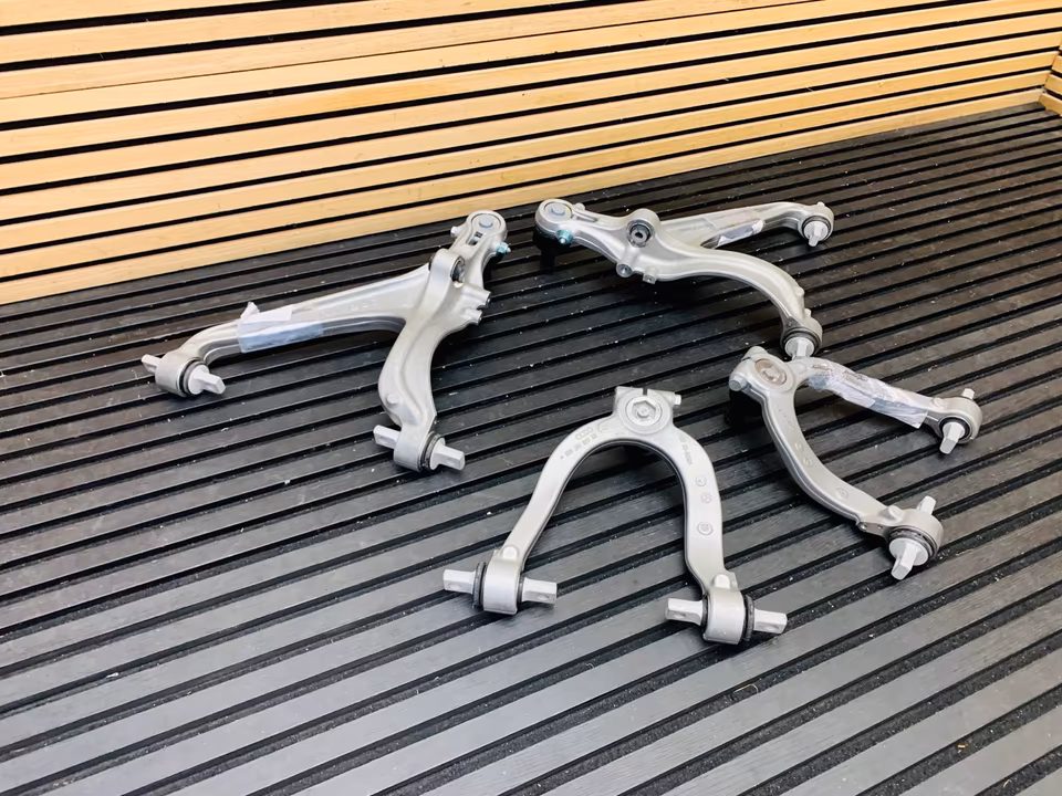 Lamborghini Huracan Front Control Arm Right Left 4T0407152E - Image 3