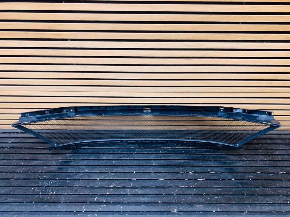 Porsche 992 GT3 GT3RS Front Grille 9GT807681F - Image 2