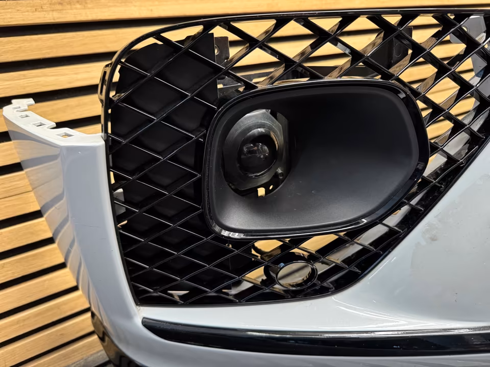 Bentley Bentayga Speed bumper front radar sensor ACC carbon - Image 9