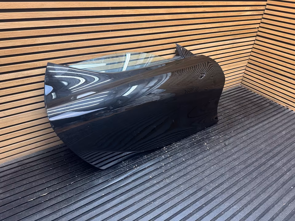 Ferrari SF90 right door complete 985930747 - Image 5