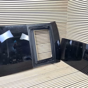 Bentley Flying Spur panoramic roof window, new 2020 model.