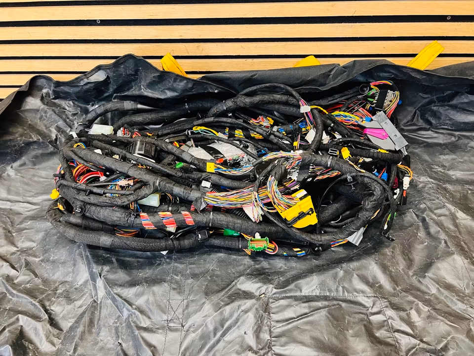 Aston Martin Vantage wiring harness KY6314A005DB New Vantage - Image 6