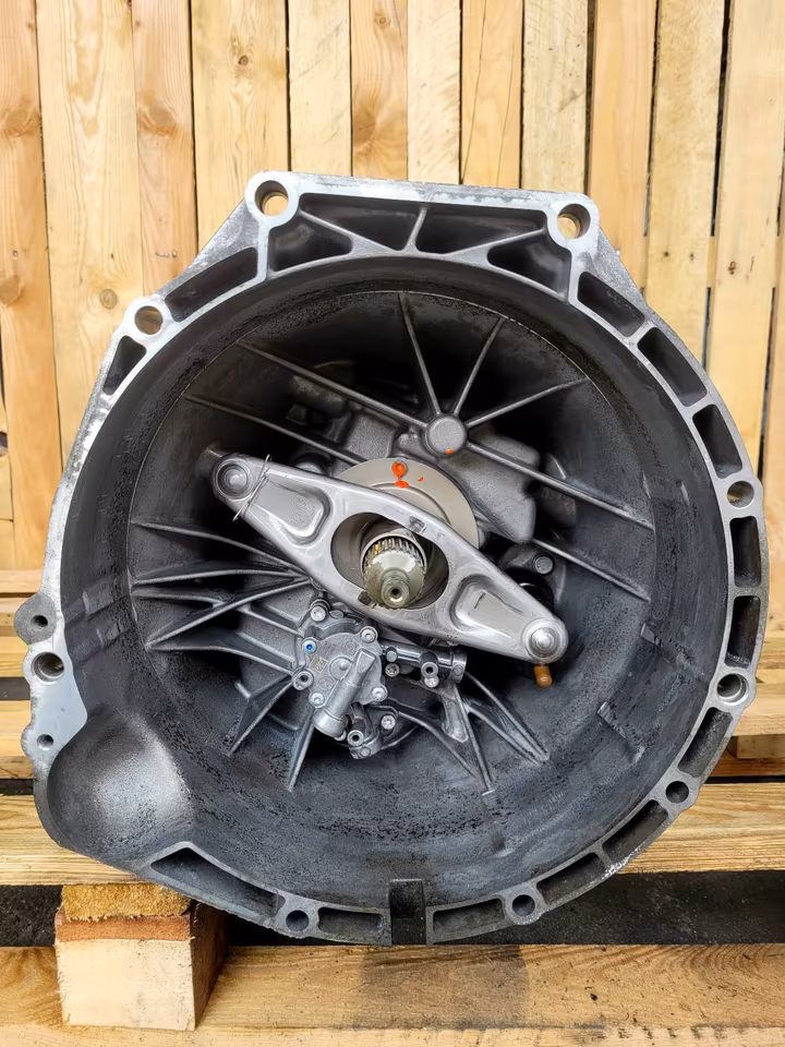 Manual transmission BMW F30 F32 N20 X1 GS6X45DZ 1.8 2.0 XDRIVE 82TKM - Image 4