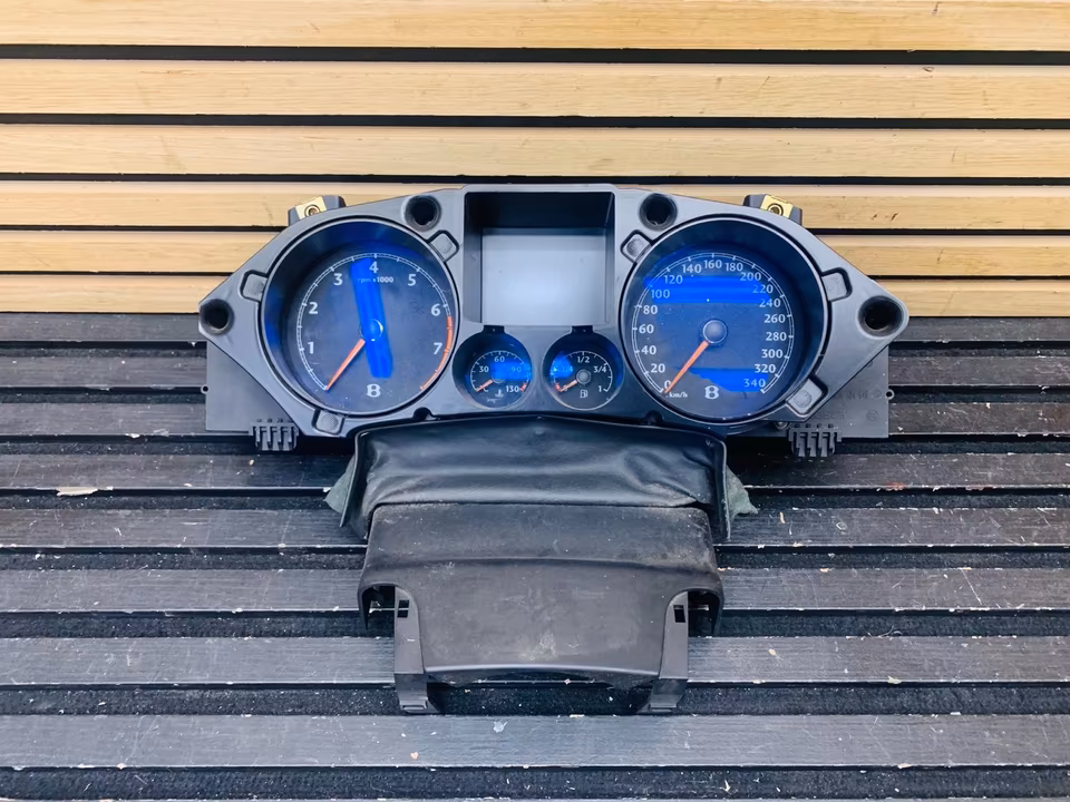 Bentley GT speedometer 3W0920840T