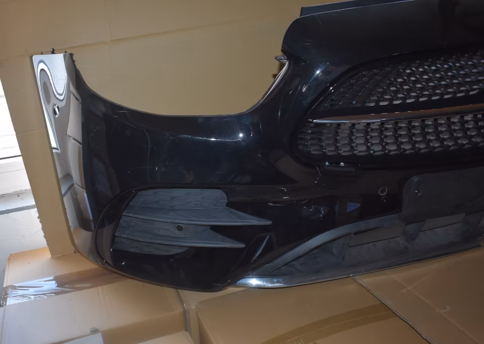 Genuine Mercedes w213 E Class Front Bumper AMG Bumper b - Image 7