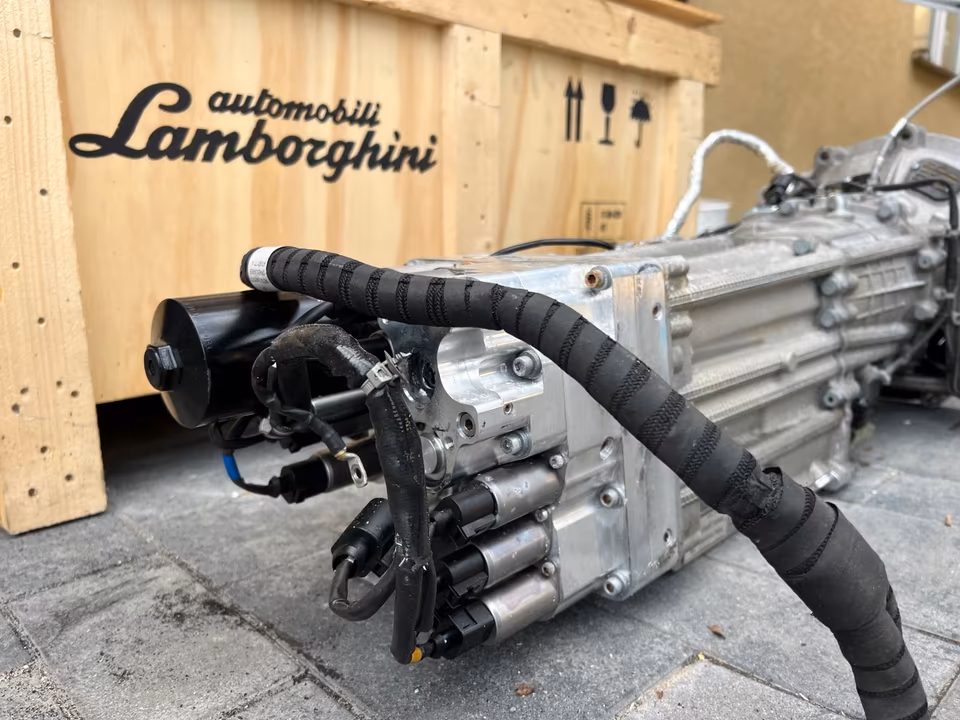 Lamborghini Aventador S LP740 gearbox clutch - Image 6