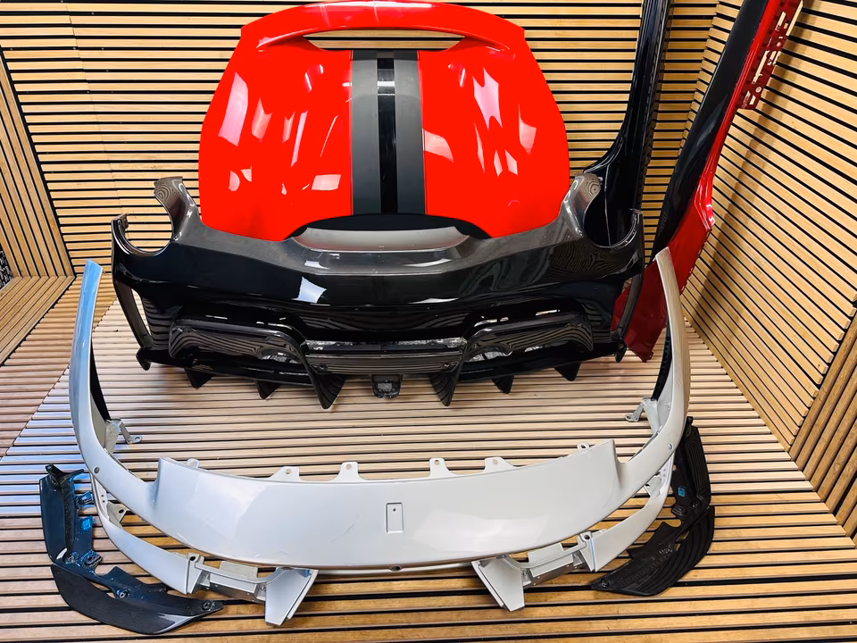 Ferrari 488 Pista original hood bumper