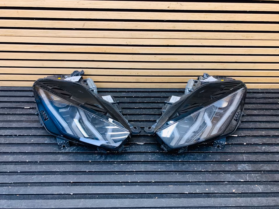 Lamborghini Huracan EVO Bonnet Bumper Headlight - Image 17