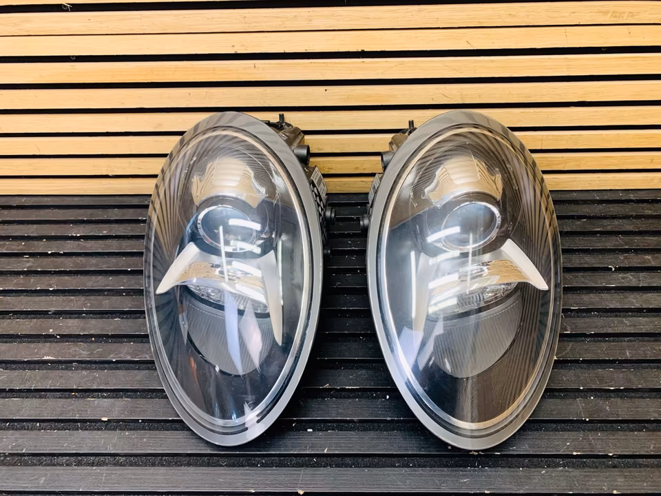 Porsche 991 Headlight Left Right 99163113603 99163113503 - Image 9