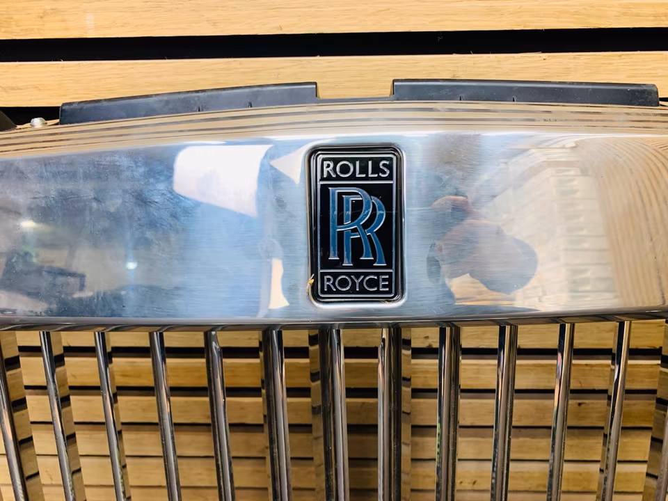 Rolls Royce Cullinan Grille Grille Radiator 7448950 - Image 6