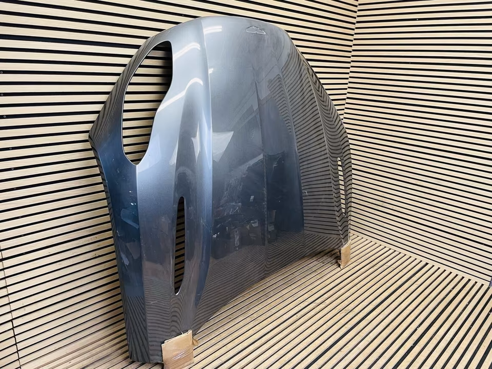 Hood of an Aston Martin DB11 V8 - Image 6