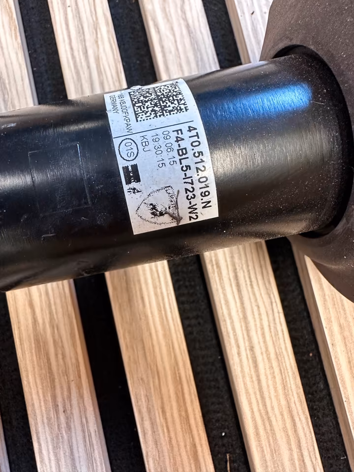 Lamborghini HURACAN Rear Shock Absorber 4T0512019N - Image 4