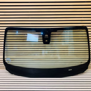 Rolls Royce Wraith windshield 51317312218