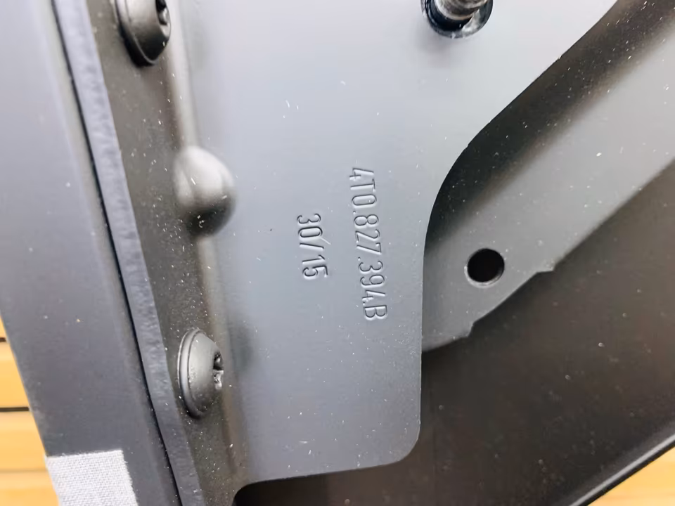 Lamborghini Huracan EVO Tailgate 4T082723E Brand New - Image 12