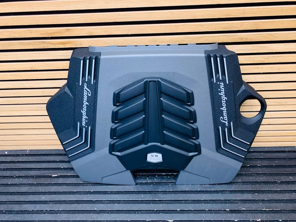Lamborghini Urus Engine Cover 4M6133849B - Image 7