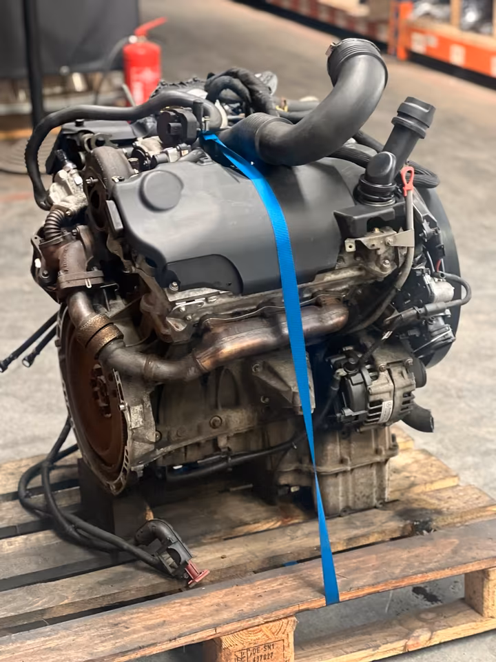 Original Mercedes Sprinter engine V6 OM 642992 3.0L X051 - Image 6