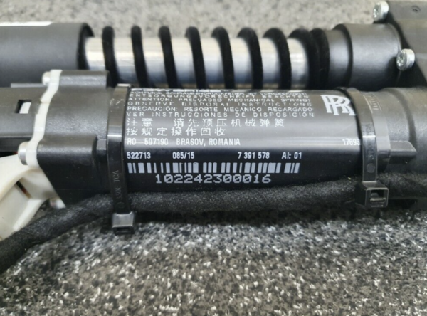 Rolls Royce Dawn RR6 Spindle Drive Right / Left 7391577 / 7391578 - Image 2