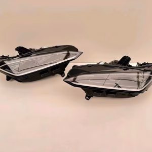 LAMBORGHINI URUS SE HEADLIGHTS SET