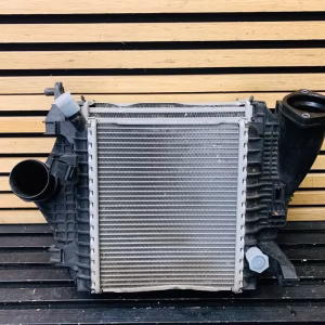 Lamborghini Urus Radiator Right 4M0145804BT 4M0121218G