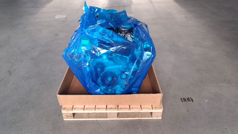 M276.824 OM276 Engine Mercedes S-Class S560 476hp - Image 8