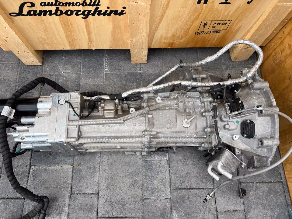 Lamborghini Aventador S LP740 gearbox clutch - Image 9