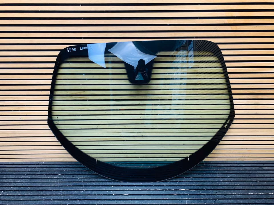 Ferrari SF90 Stradale Windscreen - Image 7