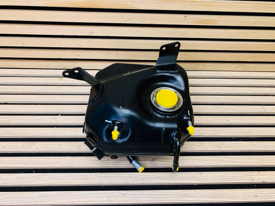 Lamborghini Aventador LP770 SVJ Coupe Tank Coolant 470121407A - Image 6