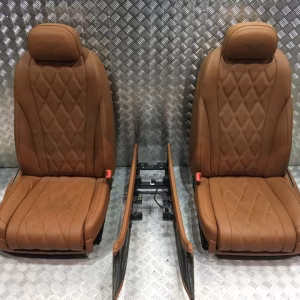 BENTLEY FLYING SPUR LEATHER SEATS BROWN INTERIOR