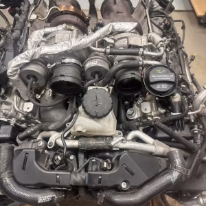 Mercedes AMG engine M177 4.0 V8 Biturbo 510PS C63 GLC63 177980
