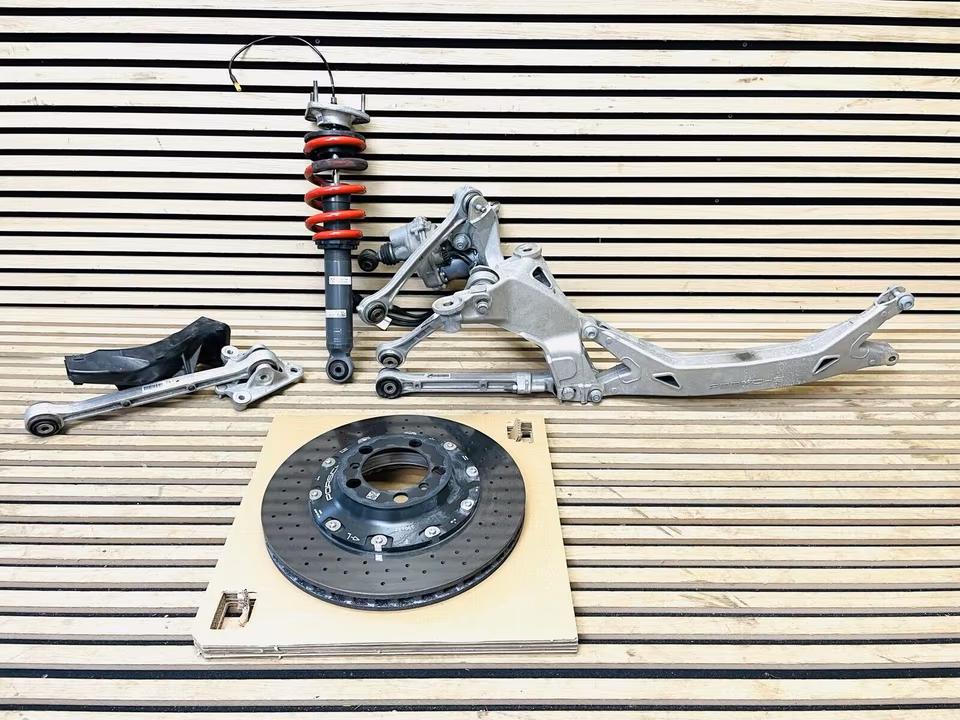 Porsche GT3 RS ceramic brake disc, shock absorber, control arm - Image 10