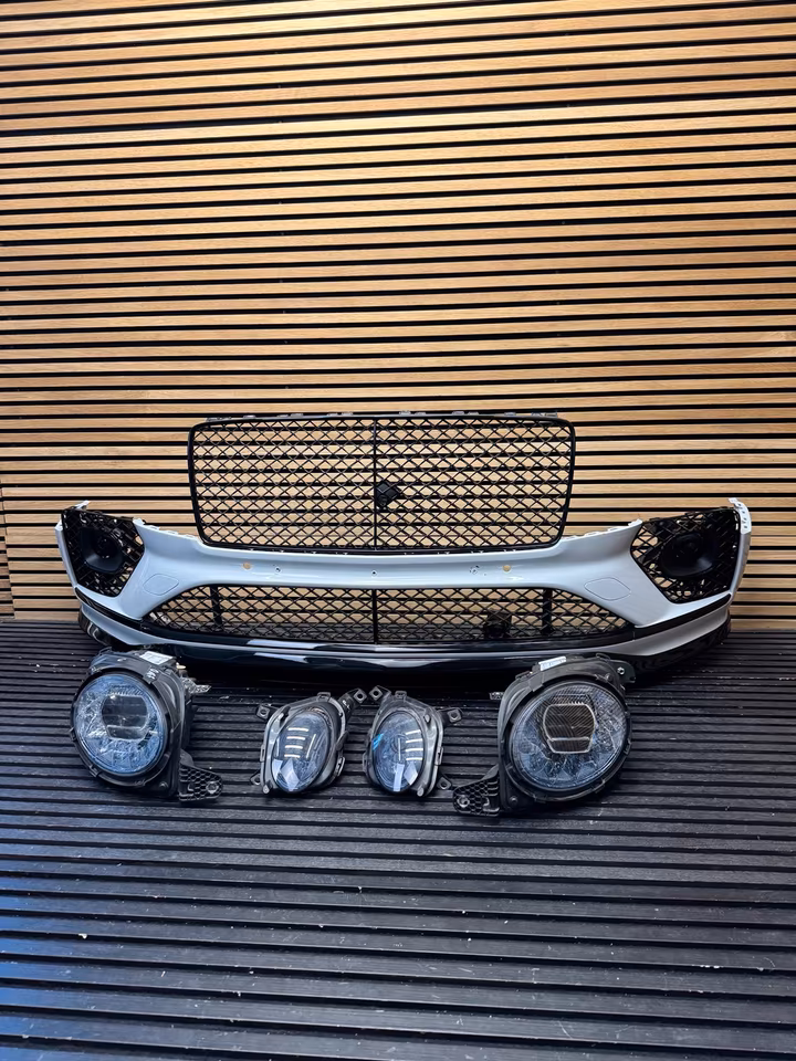 Bentley Bentayga Speed bumper front radar sensor ACC carbon - Image 10