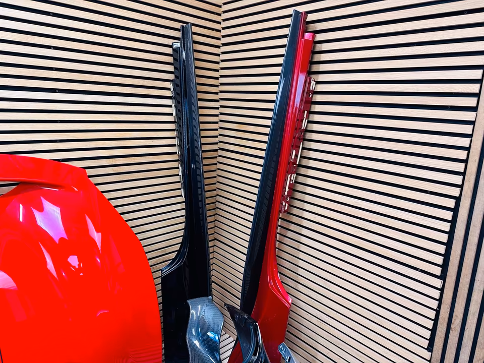 Ferrari 488 Pista original hood bumper - Image 3