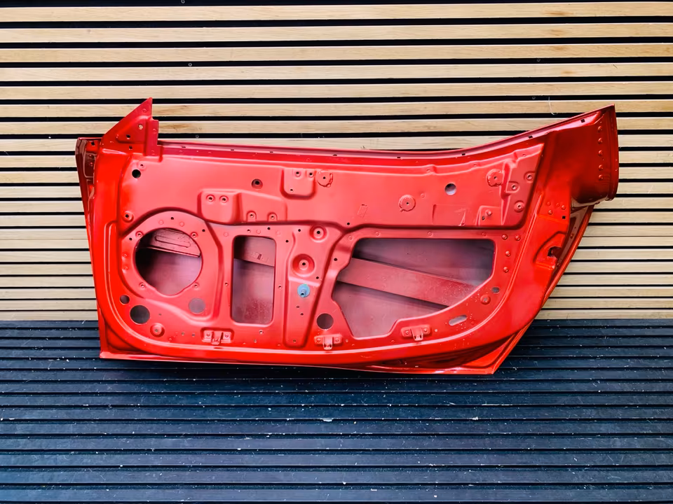 Ferrari SF90 Right Door 985830747 - Image 2