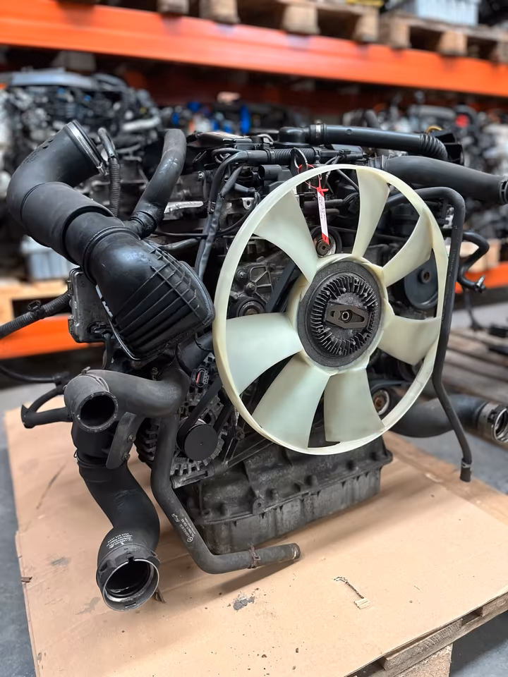 Original Mercedes Vito Viano W639 engine OM 651940 2.2L X530 - Image 2