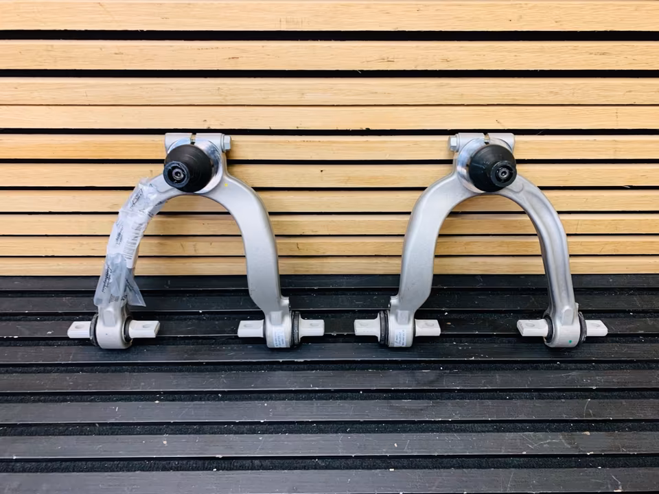 Lamborghini Huracan Front Control Arm Right Left 4T0407152E - Image 6