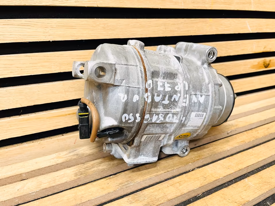 Lamborghini Aventador air conditioning compressor 470816550 - Image 5