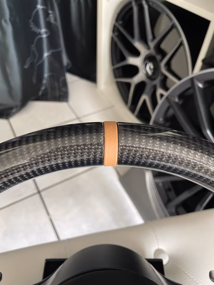 Mercedes AMG Sport Steering Wheel Carbon R232 SL63 W223 W463 W206 W213 - Image 3
